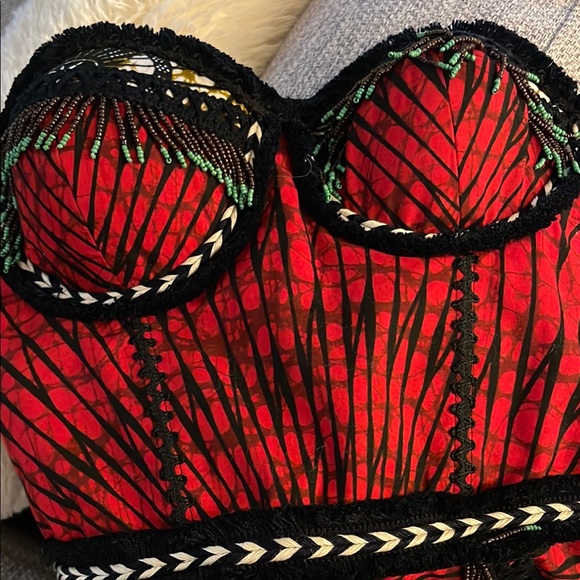 Strapless Red Patterned Dress - Picture 3 of 10